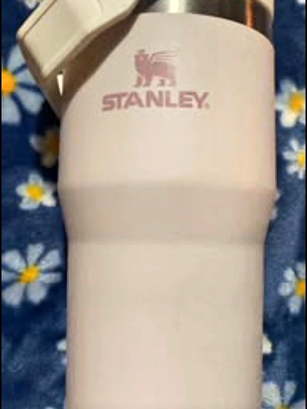 Stanley Quencher H2.0 FlowState Tumbler Pink 20 oz Like New
